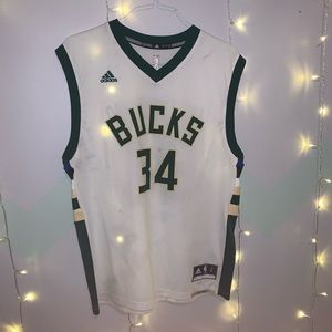 Adidas NBA Giannis Antetokounmpo Jersey!!